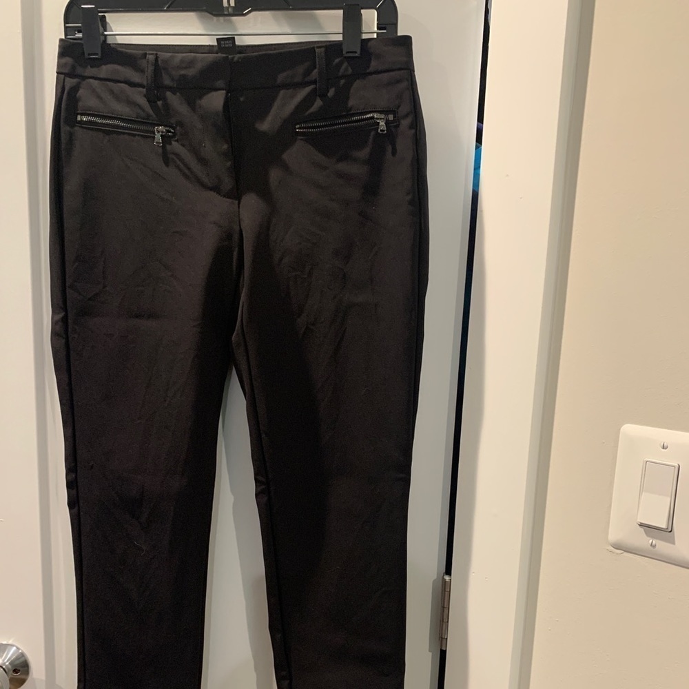 New Kenneth Cole skinny pants size 2.